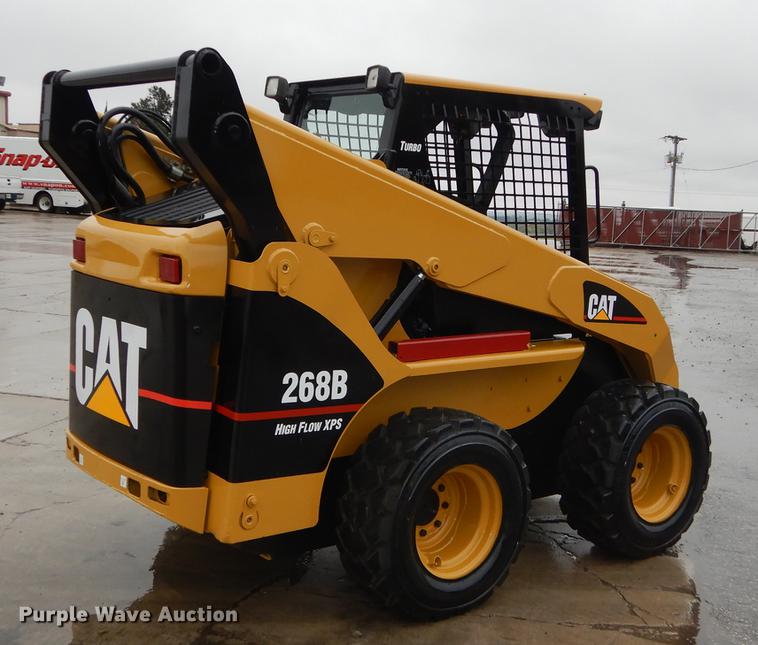 image for item DF1884 2006 Caterpillar 268B skid steer