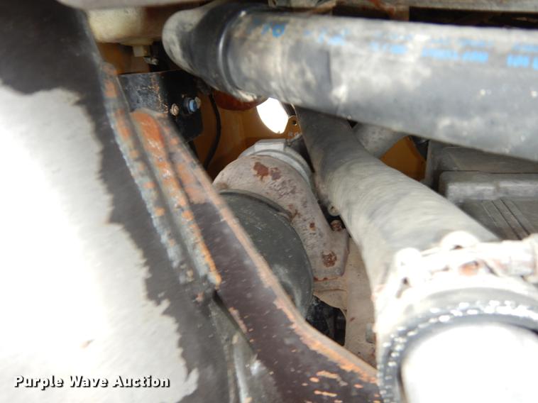 image for item DF1884 2006 Caterpillar 268B skid steer