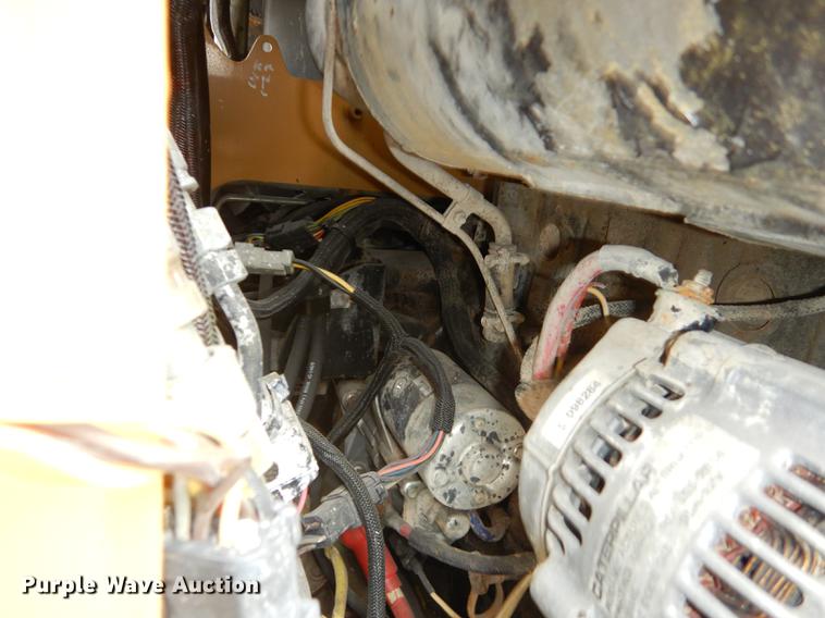 image for item DF1884 2006 Caterpillar 268B skid steer