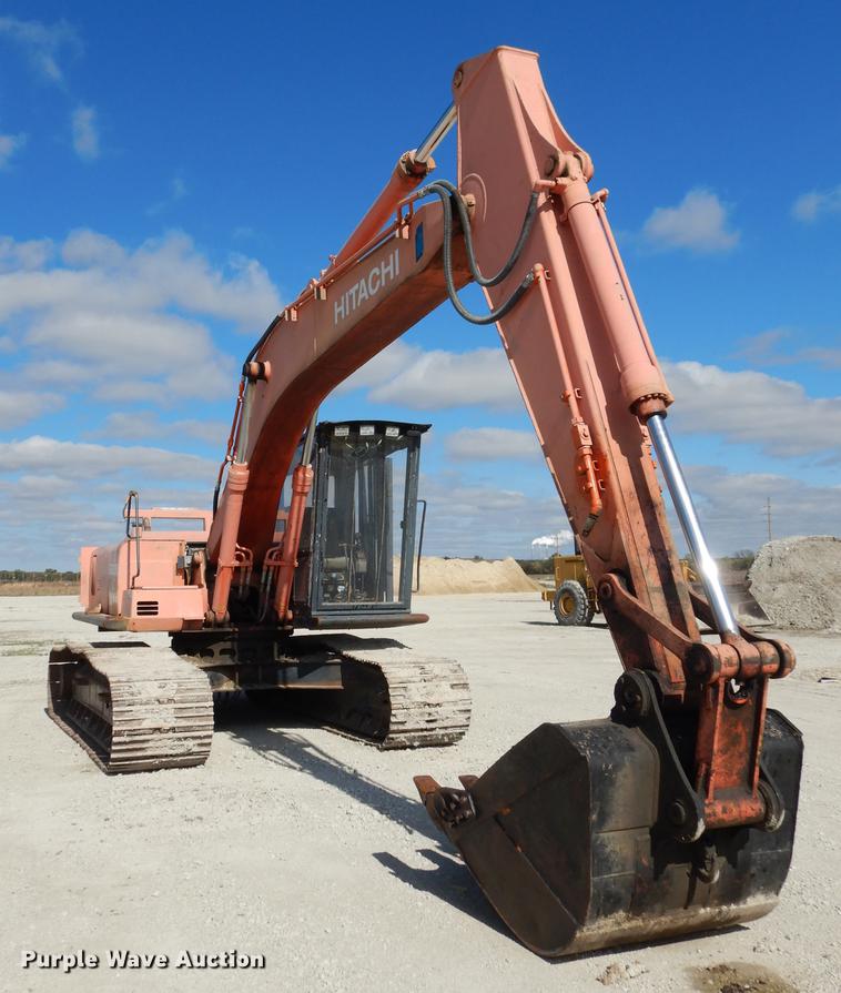 image for item DF1919 1995 Hitachi EX200LC-3 excavator