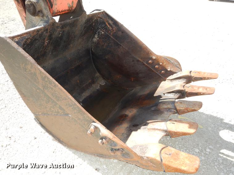 image for item DF1919 1995 Hitachi EX200LC-3 excavator