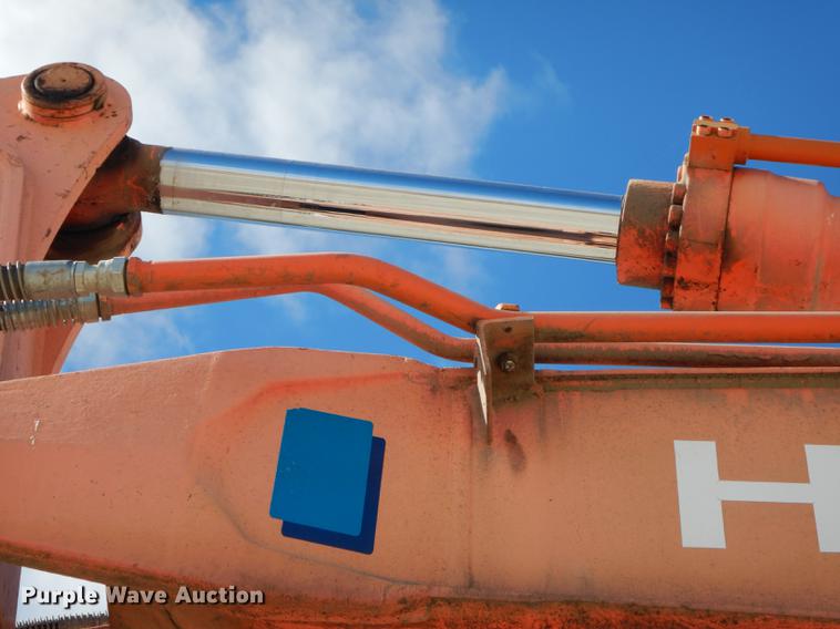 image for item DF1919 1995 Hitachi EX200LC-3 excavator