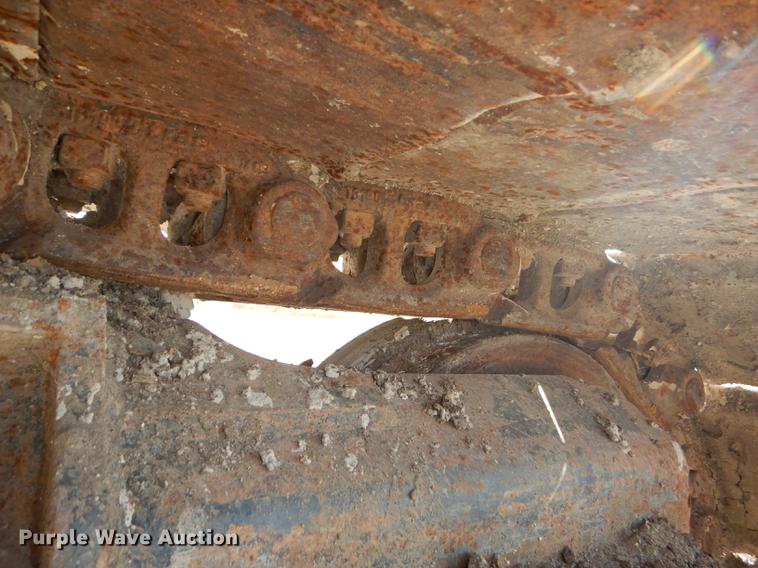 image for item DF1919 1995 Hitachi EX200LC-3 excavator