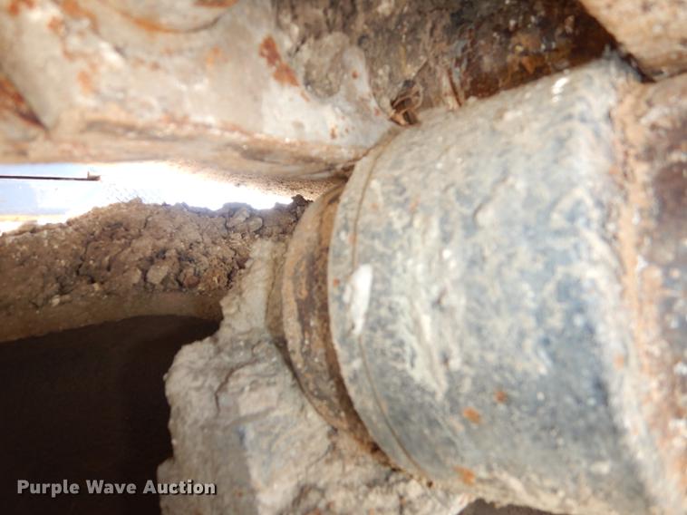 image for item DF1919 1995 Hitachi EX200LC-3 excavator