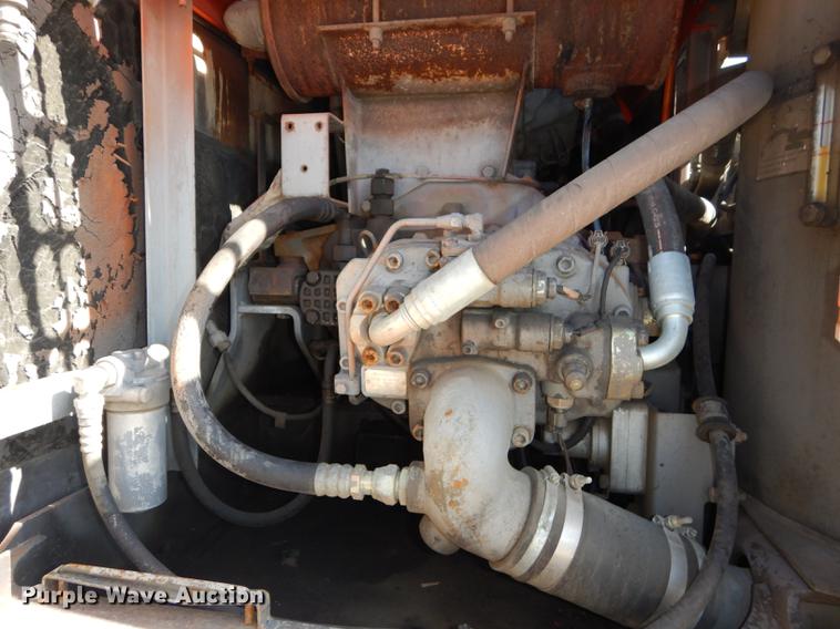 image for item DF1919 1995 Hitachi EX200LC-3 excavator