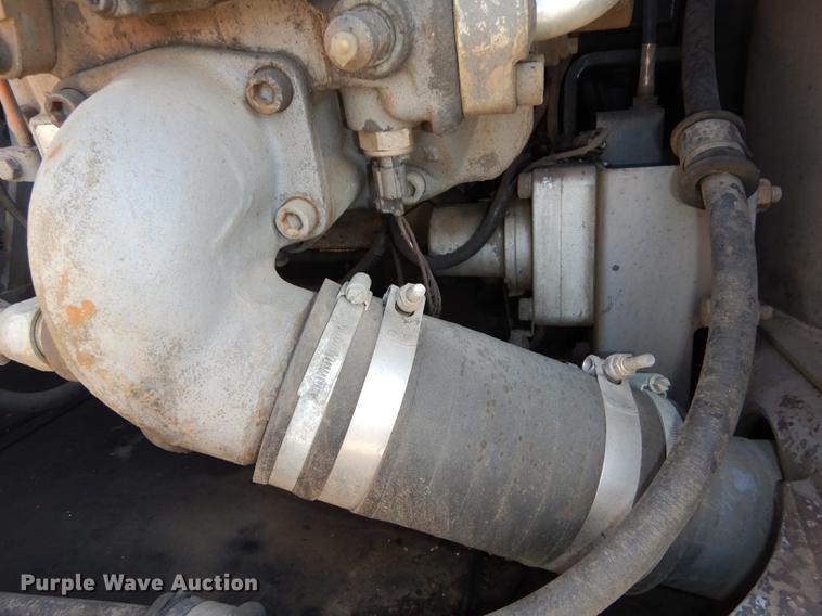 image for item DF1919 1995 Hitachi EX200LC-3 excavator