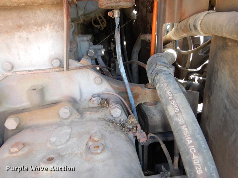 image for item DF1919 1995 Hitachi EX200LC-3 excavator