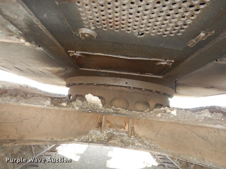 image for item DF1919 1995 Hitachi EX200LC-3 excavator