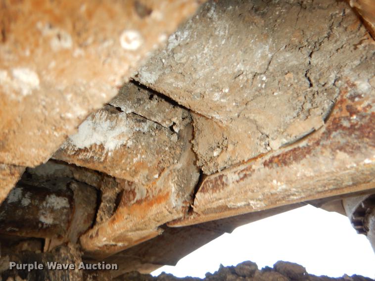 image for item DF1919 1995 Hitachi EX200LC-3 excavator