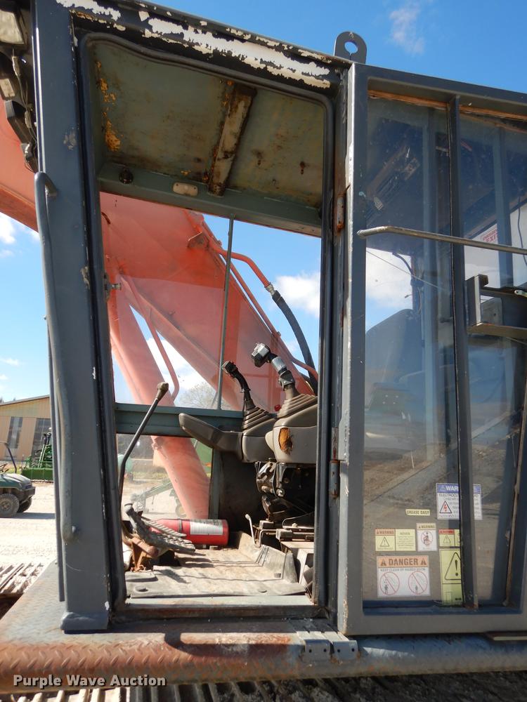 image for item DF1919 1995 Hitachi EX200LC-3 excavator