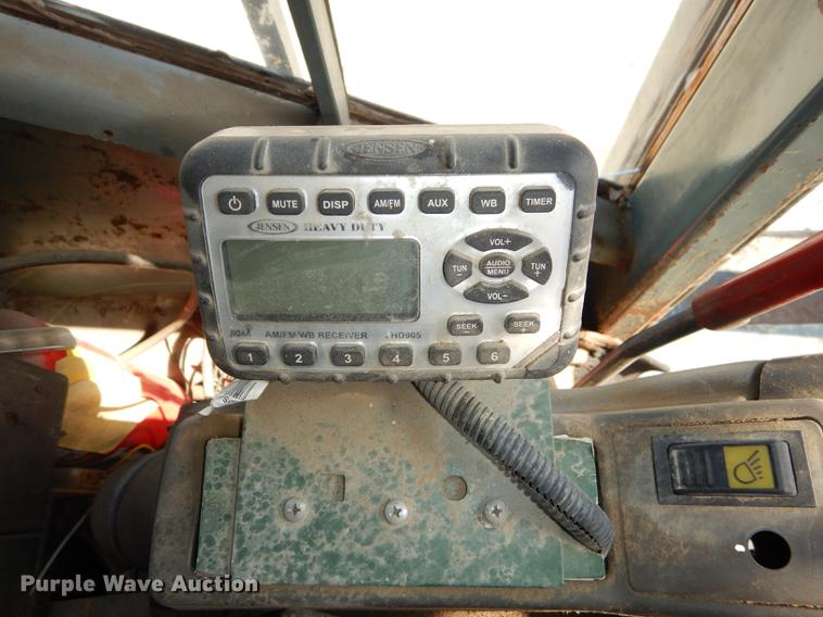 image for item DF1919 1995 Hitachi EX200LC-3 excavator