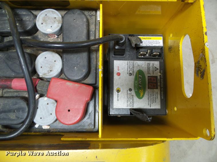 image for item DF2786 Yale MSW040-SFN forklift