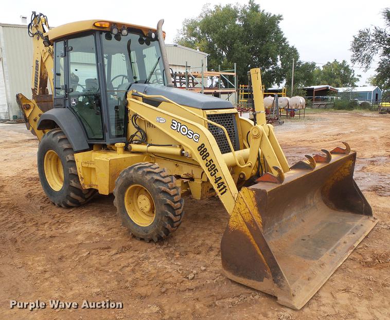 image for item DF2801 2005 John Deere 310 SG backhoe