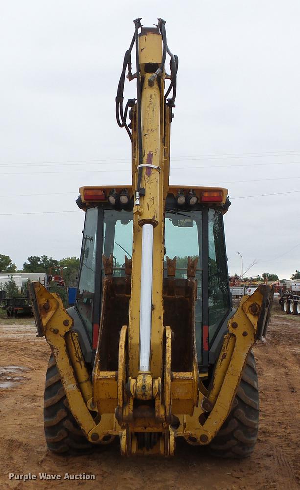 image for item DF2801 2005 John Deere 310 SG backhoe