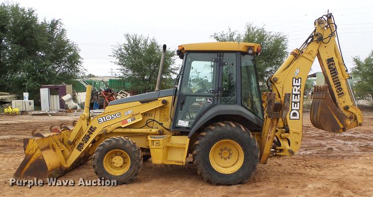 image for item DF2801 2005 John Deere 310 SG backhoe