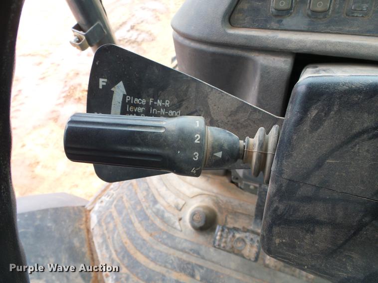 image for item DF2801 2005 John Deere 310 SG backhoe