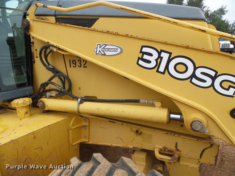 image for item DF2801 2005 John Deere 310 SG backhoe