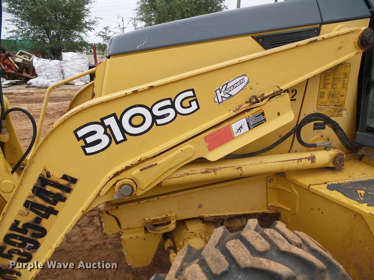 image for item DF2801 2005 John Deere 310 SG backhoe