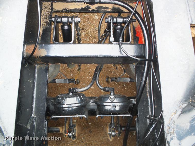 image for item DF2802 1988 Trail King TS80MG-483 low boy equipment trailer