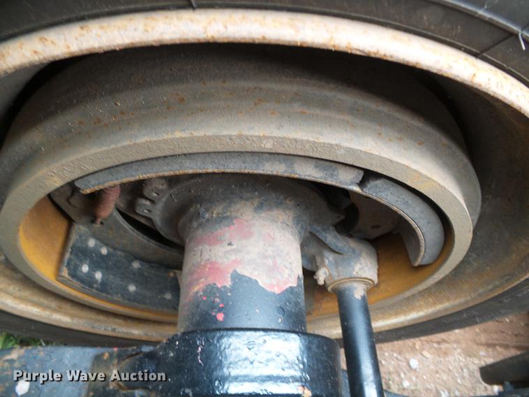 image for item DF2802 1988 Trail King TS80MG-483 low boy equipment trailer