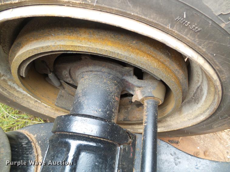 image for item DF2802 1988 Trail King TS80MG-483 low boy equipment trailer