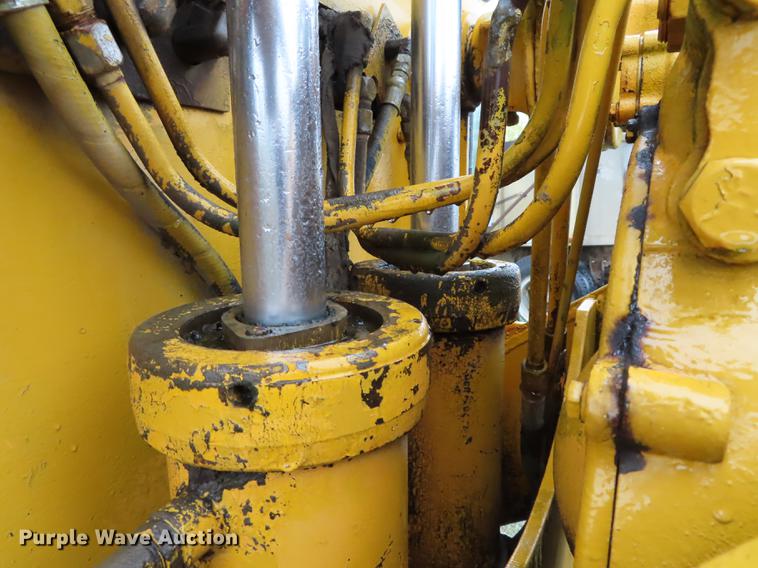 image for item DN9245 1966 Galion 104 Series B rigid frame motor grader