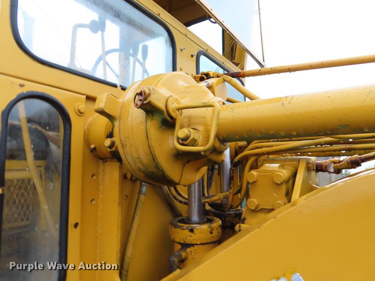 image for item DN9245 1966 Galion 104 Series B rigid frame motor grader