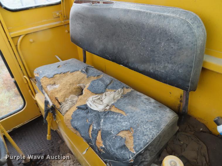 image for item DN9245 1966 Galion 104 Series B rigid frame motor grader