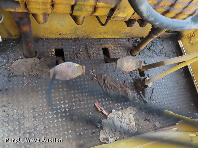 image for item DN9245 1966 Galion 104 Series B rigid frame motor grader