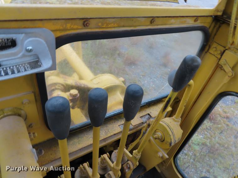 image for item DN9245 1966 Galion 104 Series B rigid frame motor grader