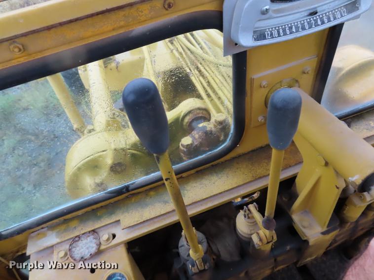 image for item DN9245 1966 Galion 104 Series B rigid frame motor grader