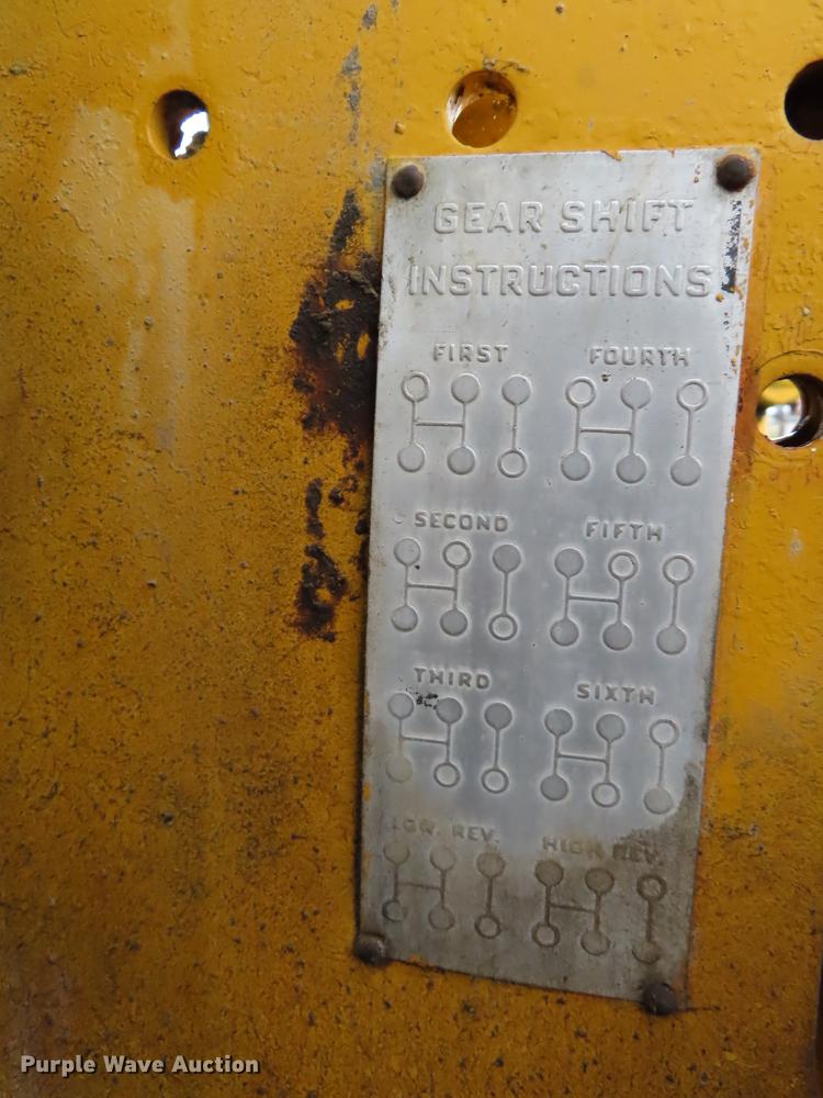 image for item DN9245 1966 Galion 104 Series B rigid frame motor grader