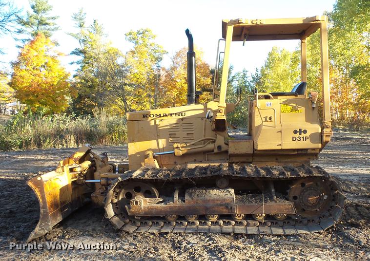 image for item DX9515 Komatsu D31P dozer