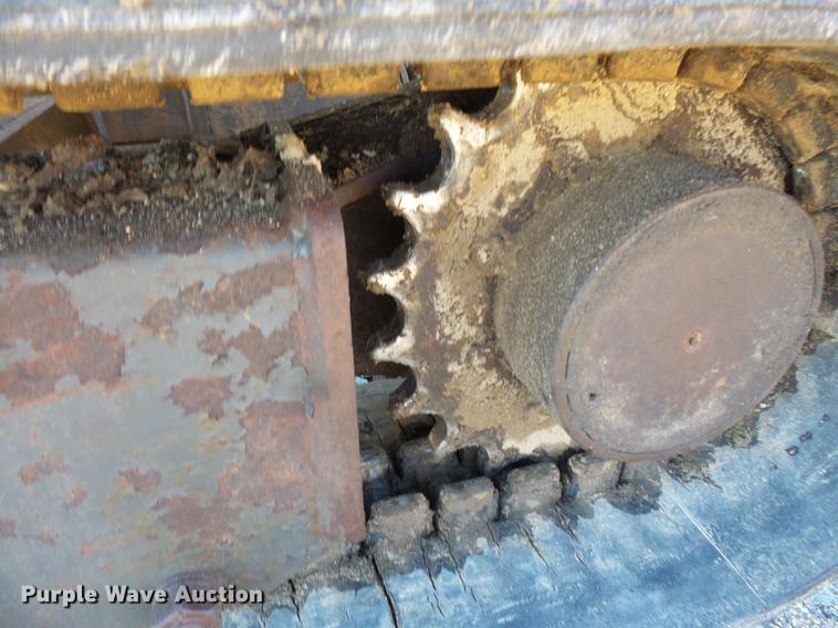 image for item DX9518 1996 Bobcat 325 mini excavator