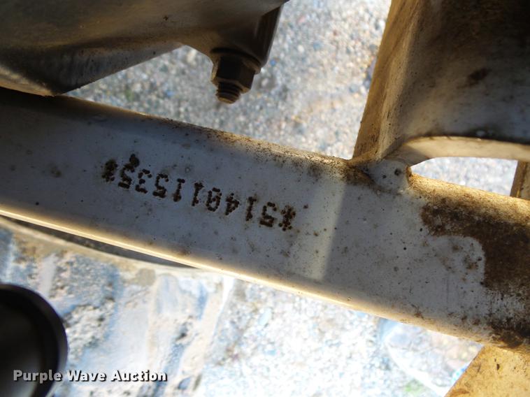 image for item DX9518 1996 Bobcat 325 mini excavator