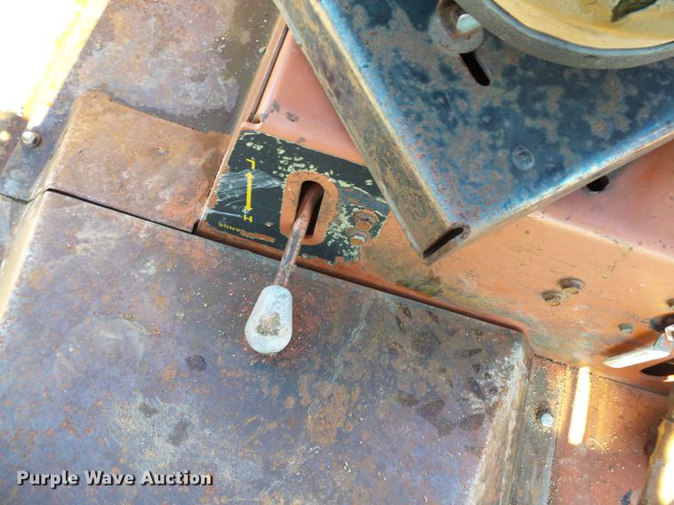 image for item DX9519 1996 Ditch Witch 8020T vibratory cable plow