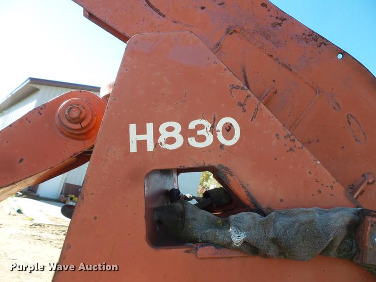 image for item DX9519 1996 Ditch Witch 8020T vibratory cable plow