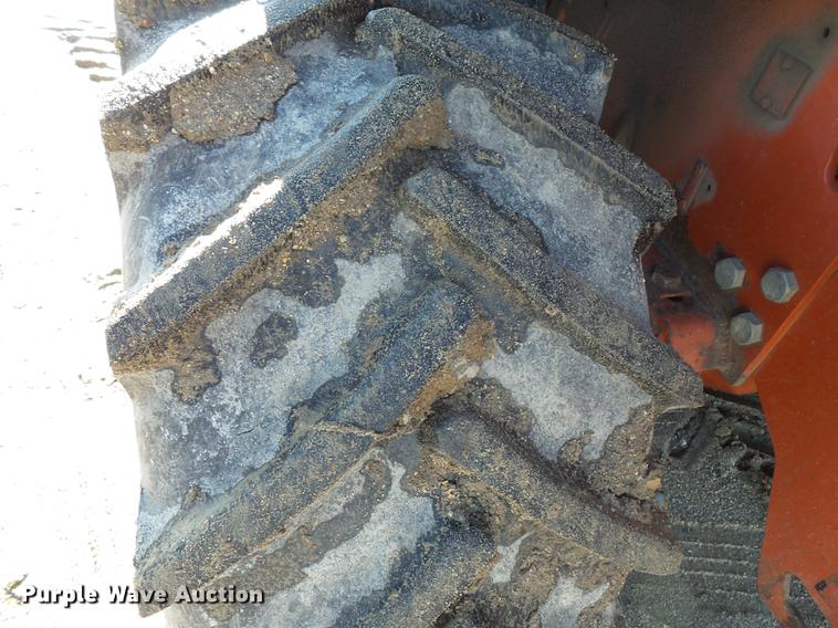 image for item DX9519 1996 Ditch Witch 8020T vibratory cable plow