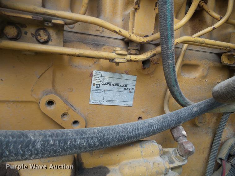 image for item DX9523 1992 Ford L9000 dump truck