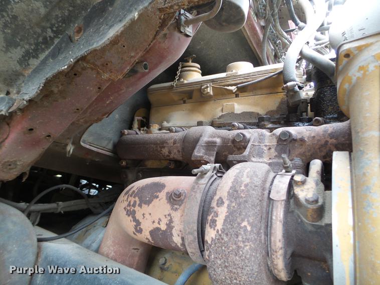 image for item DX9523 1992 Ford L9000 dump truck