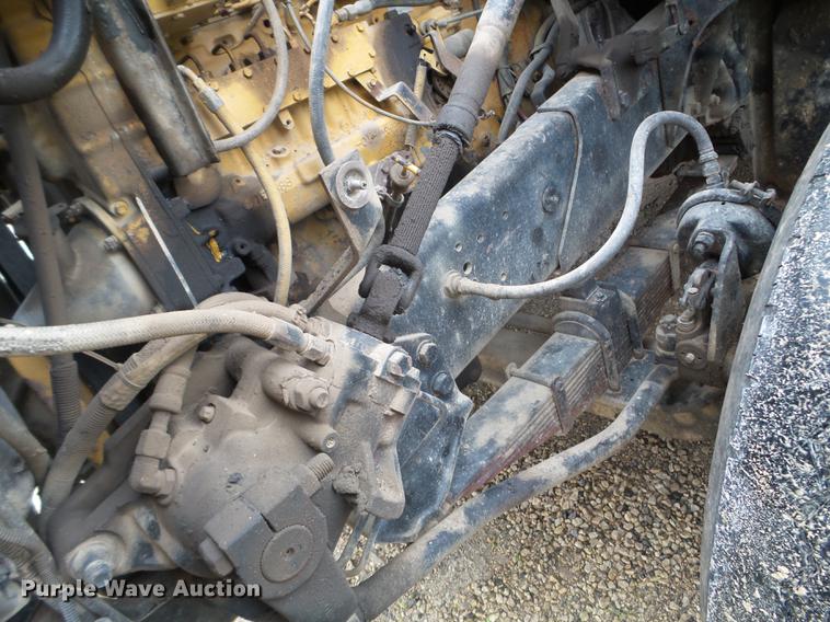 image for item DX9523 1992 Ford L9000 dump truck