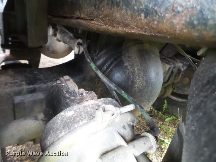 image for item DX9523 1992 Ford L9000 dump truck