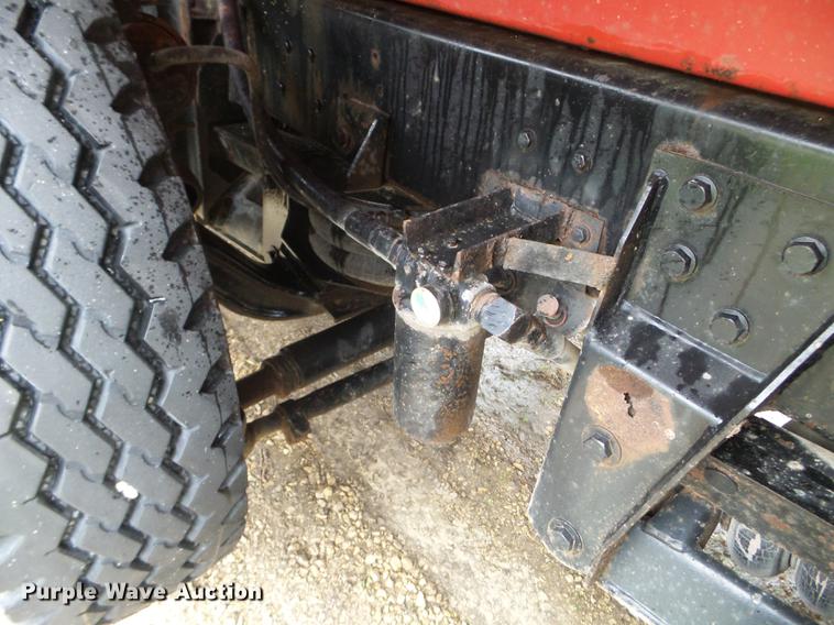 image for item DX9523 1992 Ford L9000 dump truck