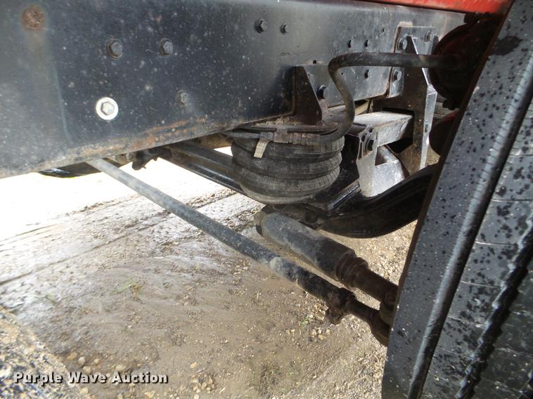 image for item DX9523 1992 Ford L9000 dump truck