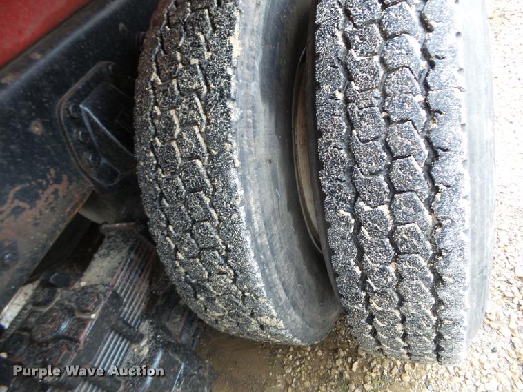 image for item DX9523 1992 Ford L9000 dump truck