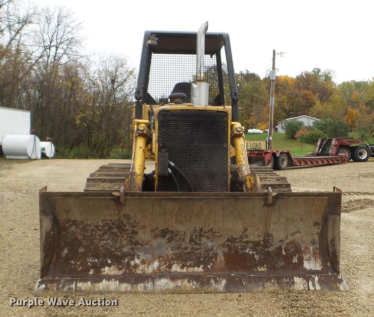 image for item DX9524 1976 John Deere 750 dozer
