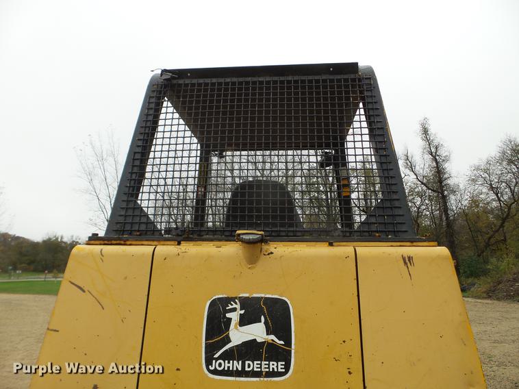 image for item DX9524 1976 John Deere 750 dozer