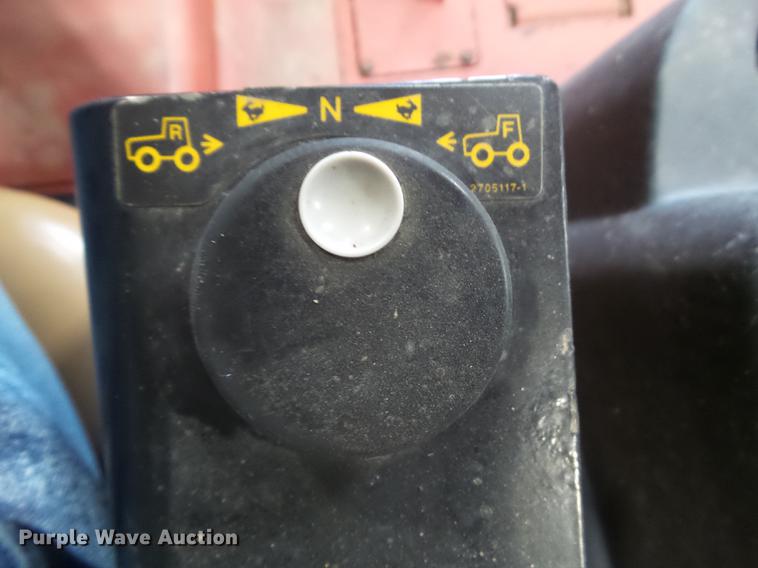 image for item DZ9451 2012 Ditch Witch RT80 Quad cable plow