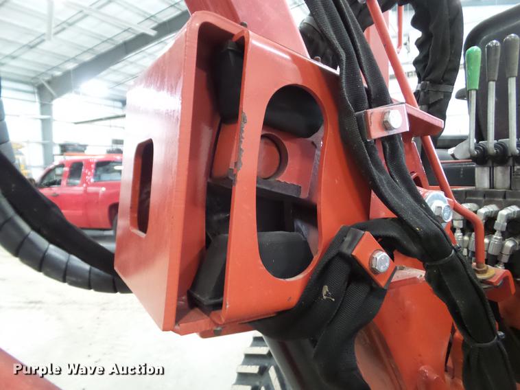 image for item DZ9451 2012 Ditch Witch RT80 Quad cable plow