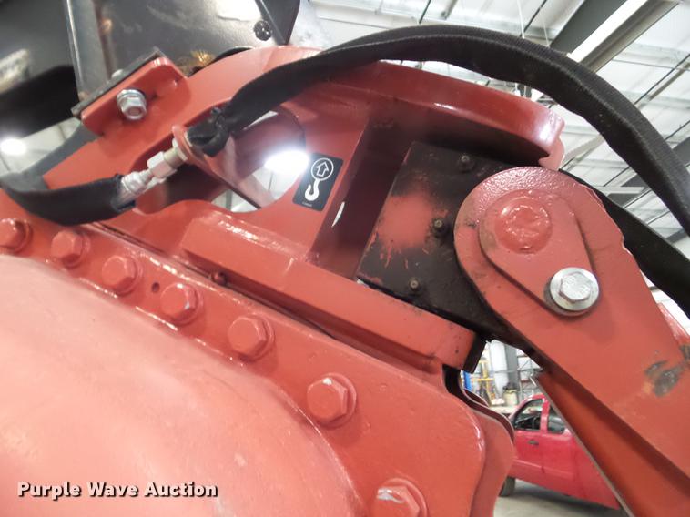 image for item DZ9451 2012 Ditch Witch RT80 Quad cable plow